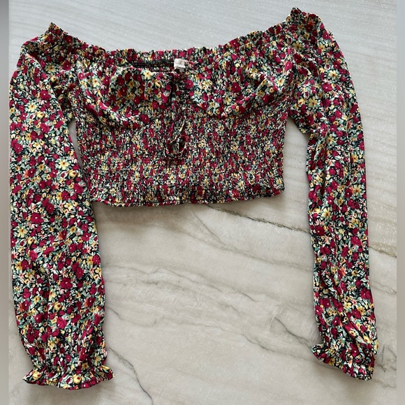 Women top - Picture 2 of 4